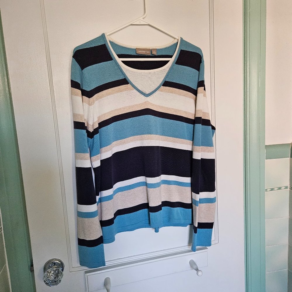 Croft & Barrow Blue and Tan Striped Sweater - Size Large